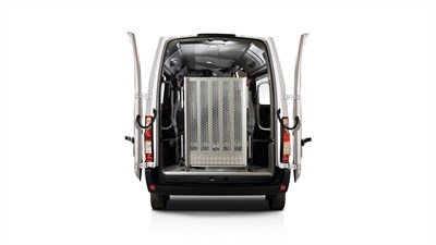 Renault Master Van 270° rear door